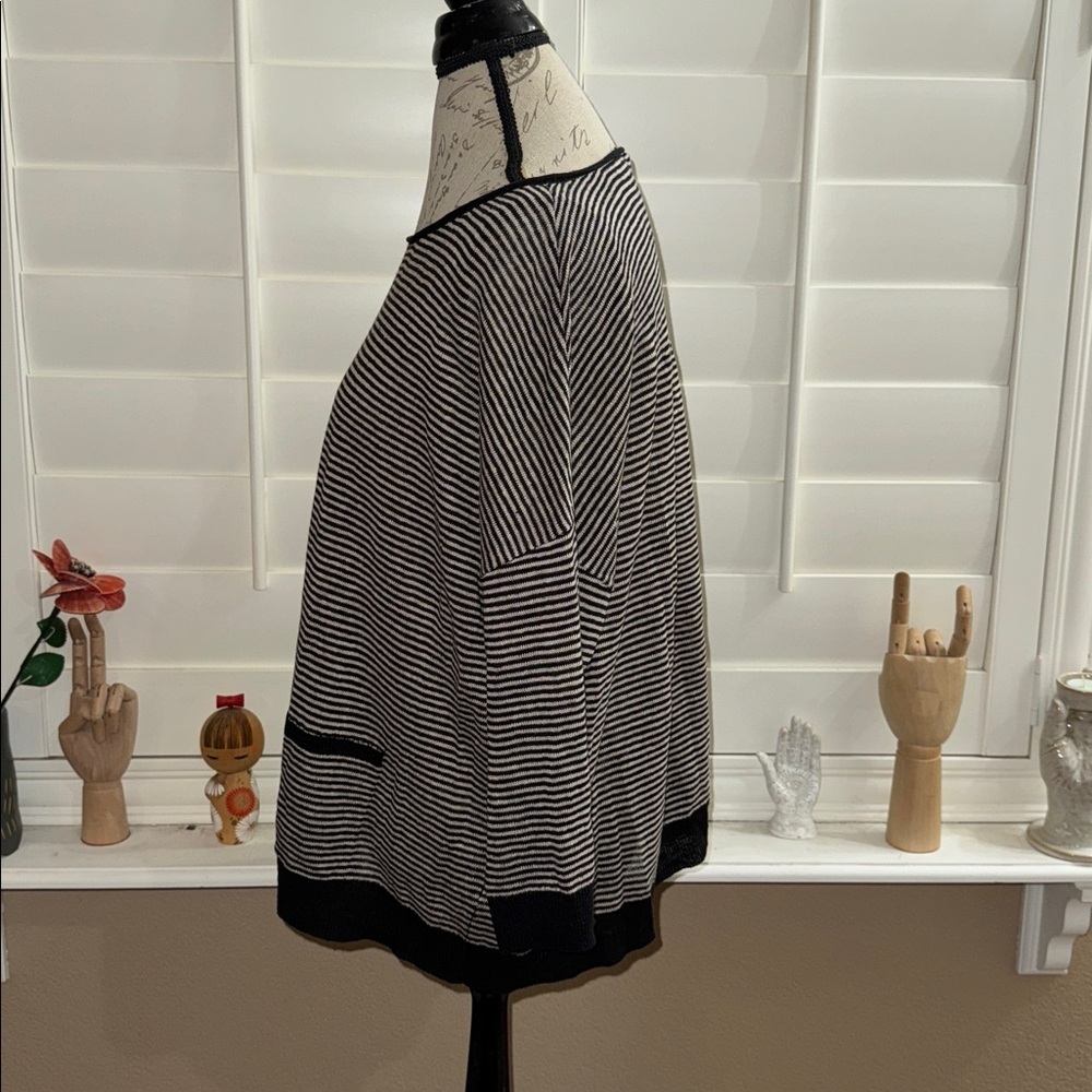 Eileen Fisher Black White Striped Linen Sweater - Picture 3 of 9